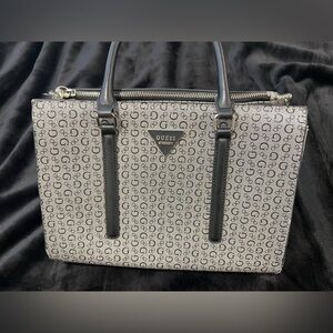 Guess Gray and Black Handbag Used